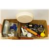 Image 1 : TWO BOXES OF ESTATE KITCHEN ITEMS INCLUDING