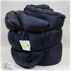 Image 1 : WOODS FULL SIZE 5 LB DARK BLUE SLEEPING