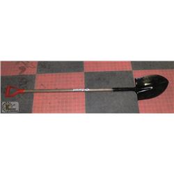 LONG HANDLE SPADE.