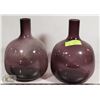Image 1 : PAIR OF PURPLE TORRES & TARGUS COLLECTION VASES
