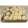 Image 1 : FLAT OF 20 BALLS CREAM ACRYLIC & WOOL FROM HOLLAND