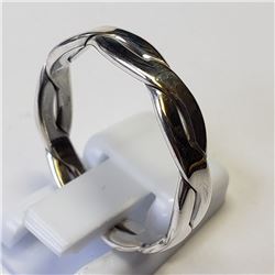10) STERLING SILVER RING