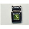Image 1 : 87) STERLING SILVER PERIDOT PENDANT