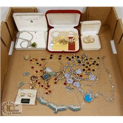 FLAT OF ASSORTED JEWELRY INCLUDING SILVER