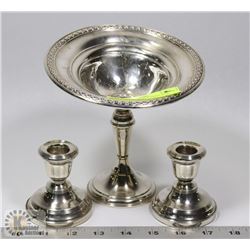 PAIR OF CANDLE HOLDERS AND DISH WITH STAND
