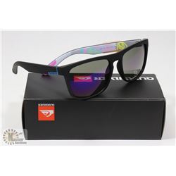 PAIR OF NEW QUIKSILVER SUNGLASSES ON CHOICE