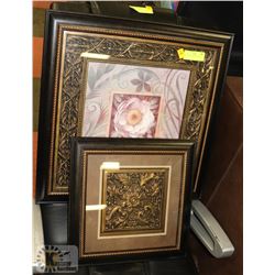 LOT OF 2 PICTURES 15 X 15, 21 X 21