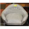 Image 1 : LARGE PET BEDS