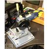 Image 1 : NEW MASTERCRAFT GRINDER WITH CUT-OFF ATTACHMENT
