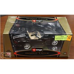 DURAGO 1993 DODGE VIPER RT/10 1:18 SCALE DIE CAST