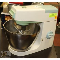 KENWOOD CHEF HEAVY DUTY KITCHEN MIXER