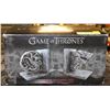 Image 1 : "GAME OF THRONES" - STARK AND
