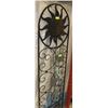 Image 1 : 2 METAL GARDEN STANDS - THE SUN 72" TALL & SNAIL