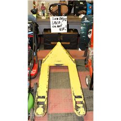 YELLOW PALLET JACK 5500LBS RECONDITIONED