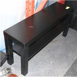 SHELF 35 1/2"L X 20"W X 18"H