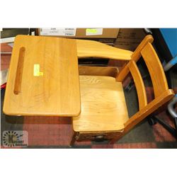 SMALL SCHOOL DESK.