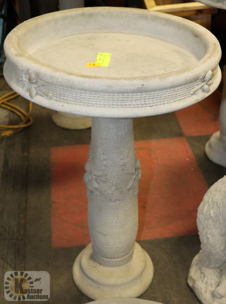 CONCRETE BIRDBATH 2 PIECE 15" X 23"
