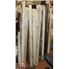 Image 1 : LOT OF 6 NEW BLINDS -