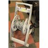 Image 1 : HOSE REEL WITH HOSE