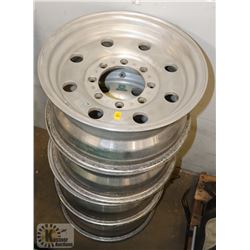 SET OF 4 ALUMINUM 8 BOLT RIMS.