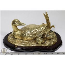 HEAVY BRASS DUCK AND DUCKLINGS