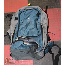 DEUTERS BACKPACKING & ADVENTURE BAG