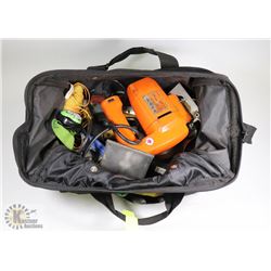 DEWALT TOOL BAG W/ TOOLS INCLUDES ELECTRIC JIG SAW