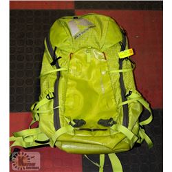 EDDIE BAUER HICKING BACKPACK