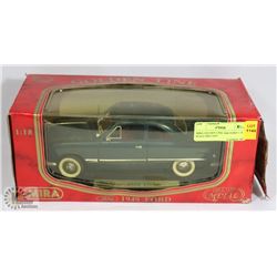 MIRA GOLDEN LINE 1949 FORD 1:18 SCALE DIE CAST