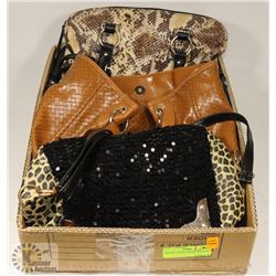BOX W/3 PURSES JINGPIN, BUENO &