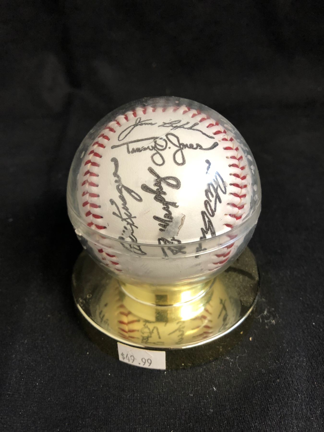 MULTI FACSIMILE SIGNED BASEBALL W/ DISPLAY CASE