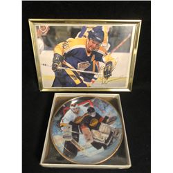 HOCKEY MEMORABILIA LOT