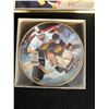 Image 2 : HOCKEY MEMORABILIA LOT