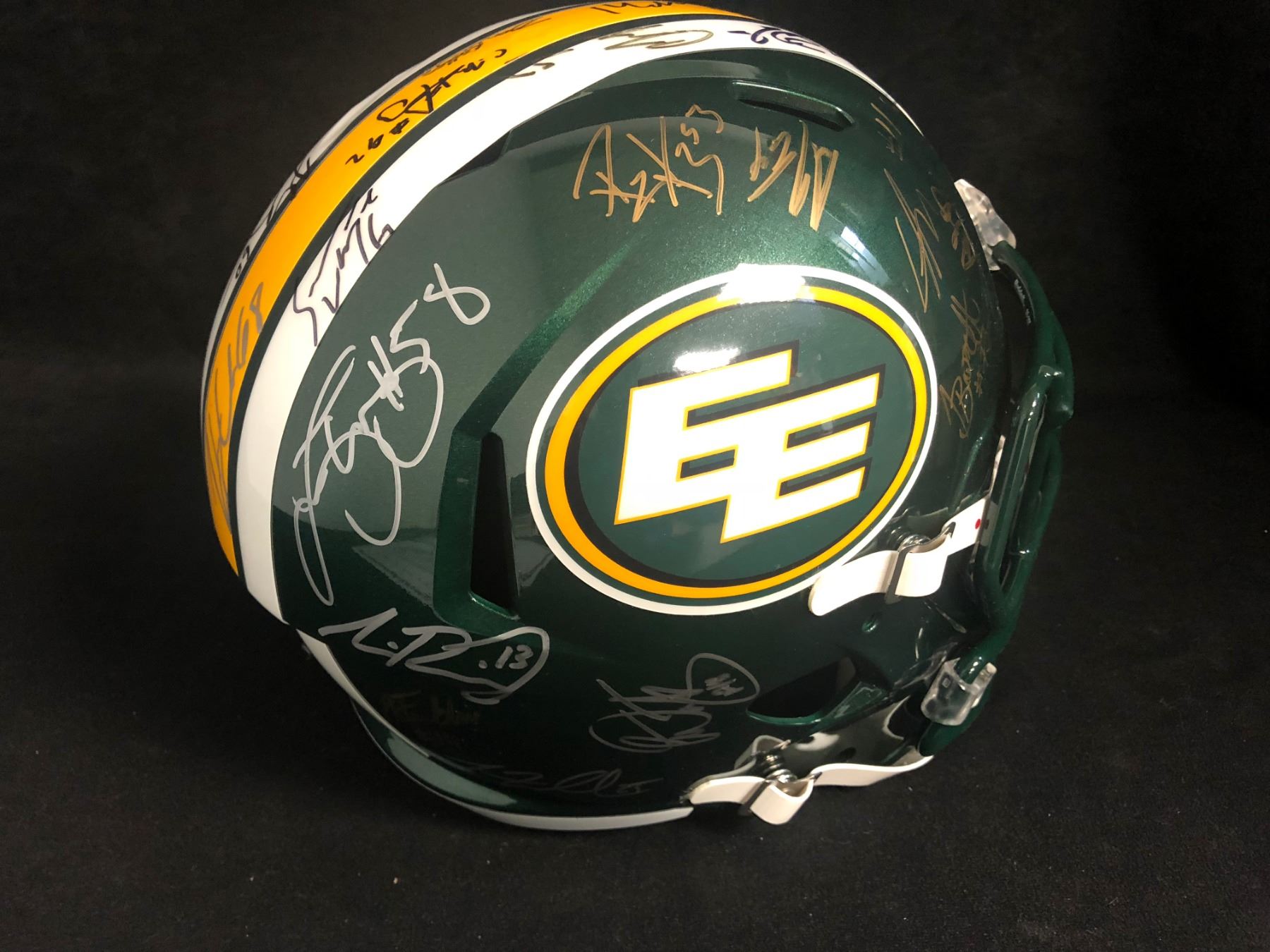 TEAM SIGNED EDMONTON ESKIMOS FOOTBALL HELMET (AJ SPORTS COA)