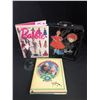 Image 1 : COLLECTIBLE BARBIE DOLL CASE/ ILLUSTRATED GUIDE LOT