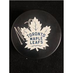 WILLIAM NYLANDER SIGNED LEAFS PUCK