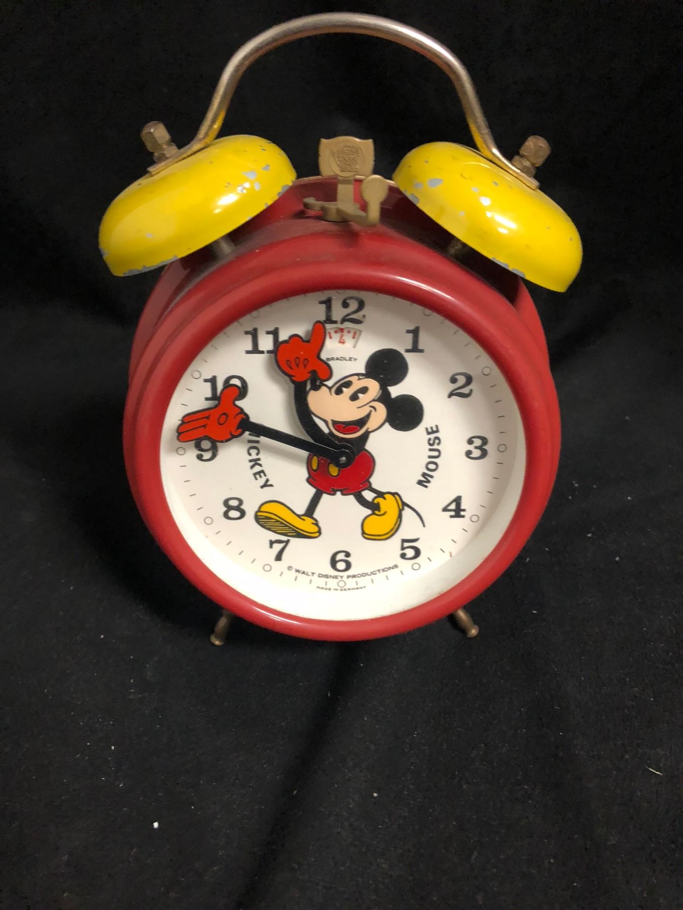 VINTAGE MICKEY MOUSE ALARM CLOCK
