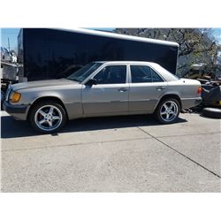 1992 Mercedes Benz E300 4Matic