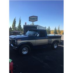 1986 Ford F100 RESTORED way beyond factory   a #1 SHOW Truck