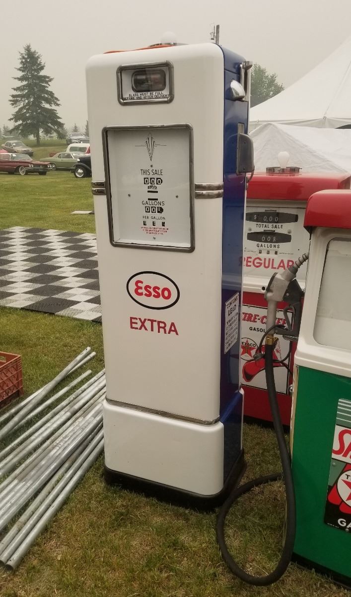 Gilbarco Red Esso Restored original Gas Pump 1940s Gas Pump