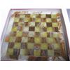 Image 4 : CHILEAN ONYX CHESS SET