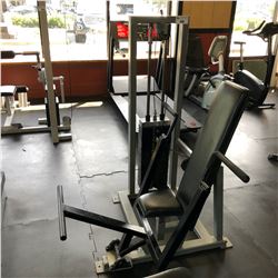 CHEST PRESS MACHINE