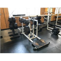 SQUAT AND SHOULDER PRESS MACHINE WITH PLATES