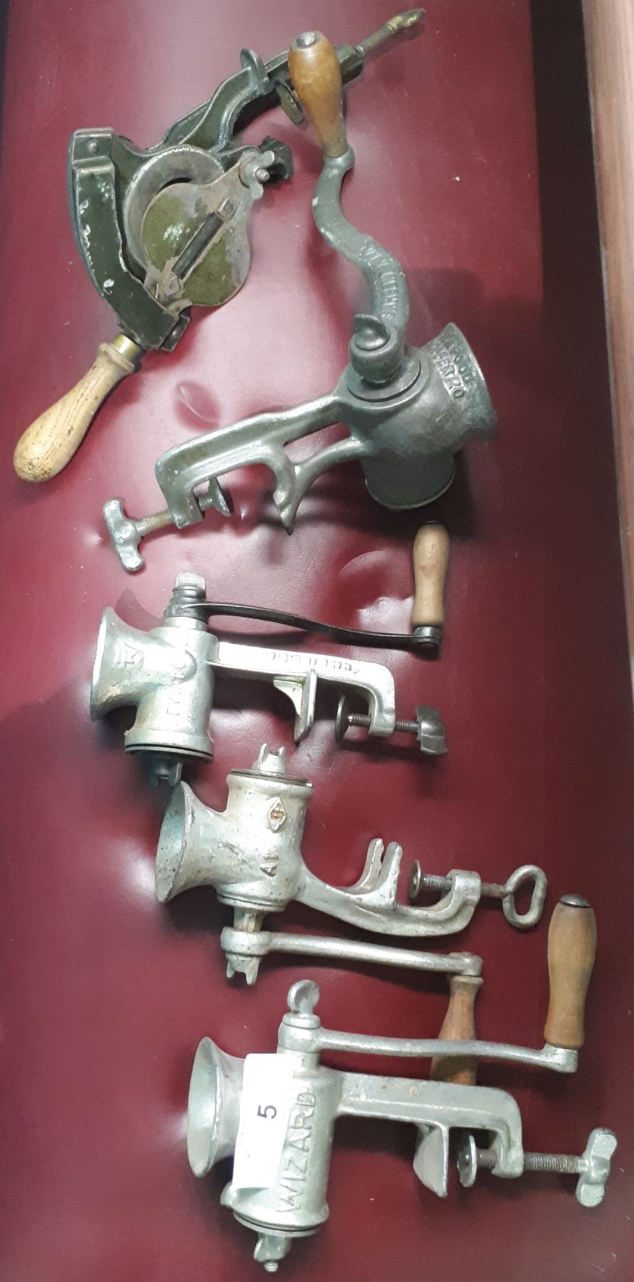 5 ANTIQUE MEAT GRINDERS