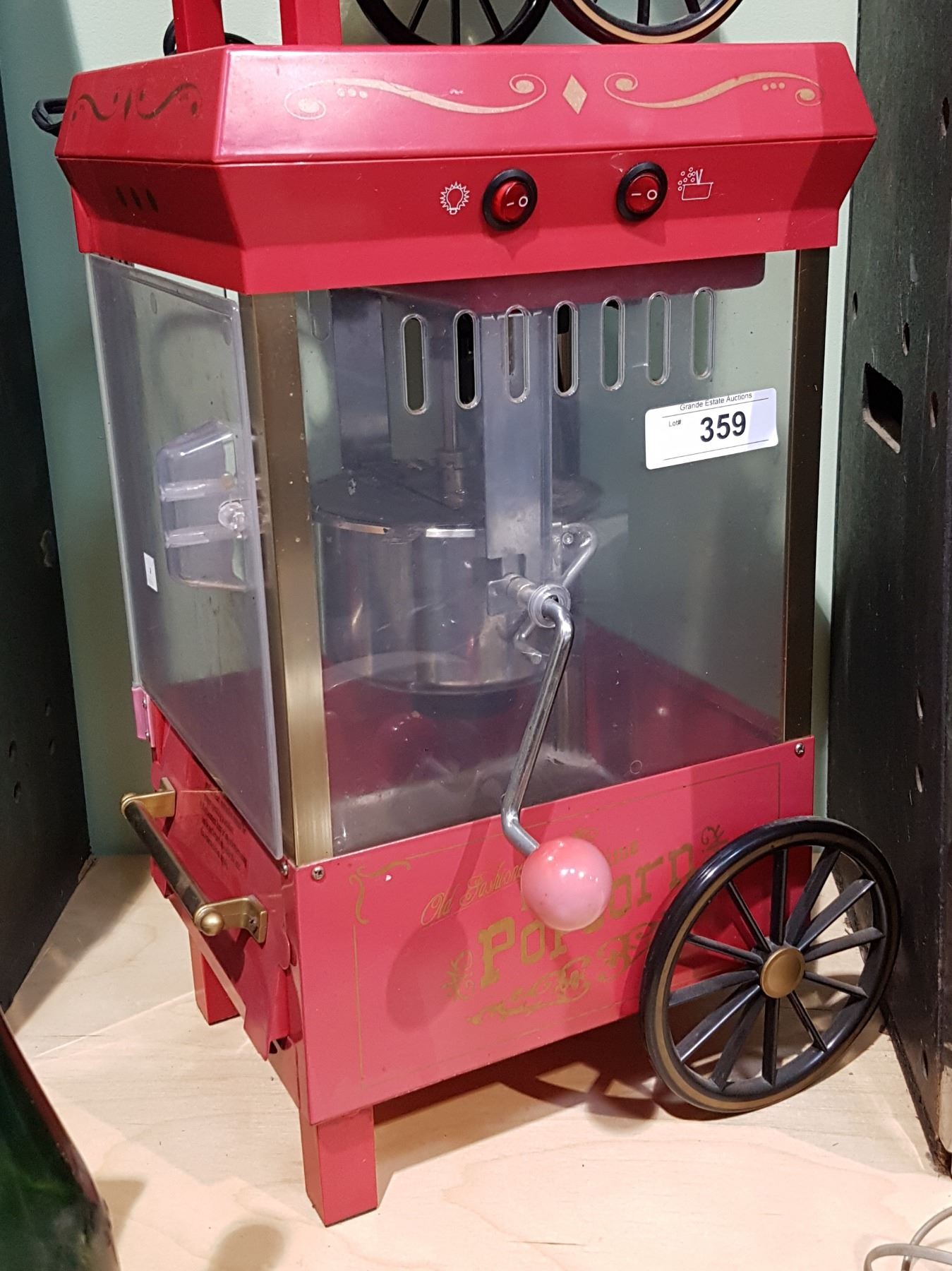 LARGE OLD FASHIONED MOVIE TIME POPCORN MAKER large-old-fashioned-movie-time-popcorn-maker