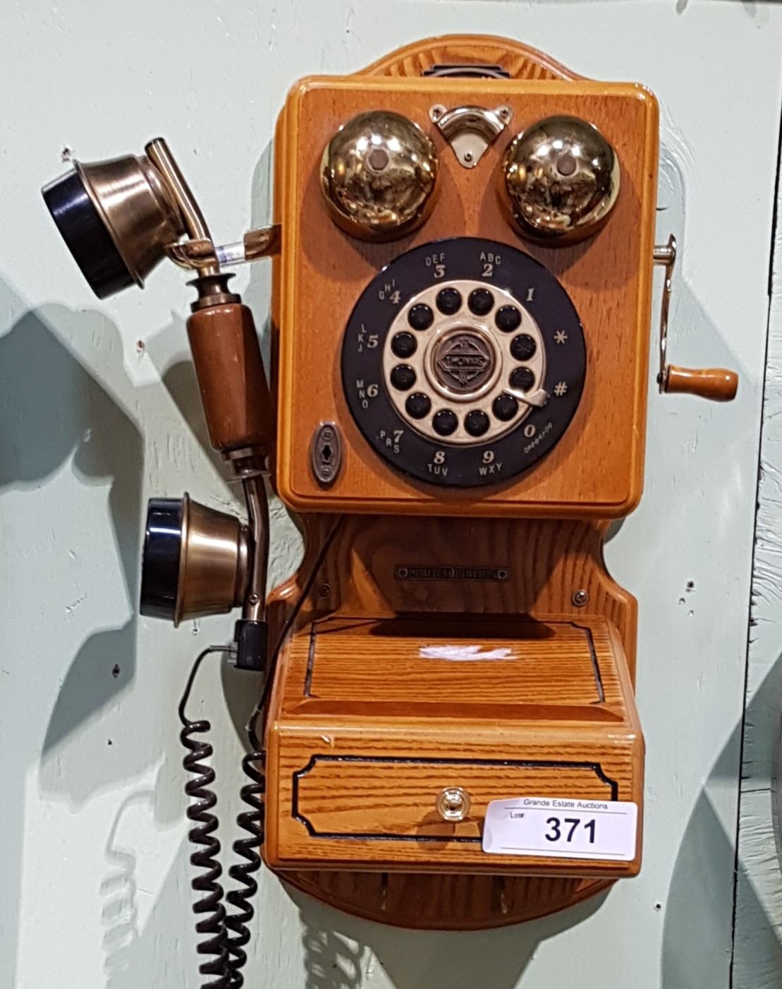 ANTIQUE STYLE WOOD PUSH BUTTON WALL PHONE