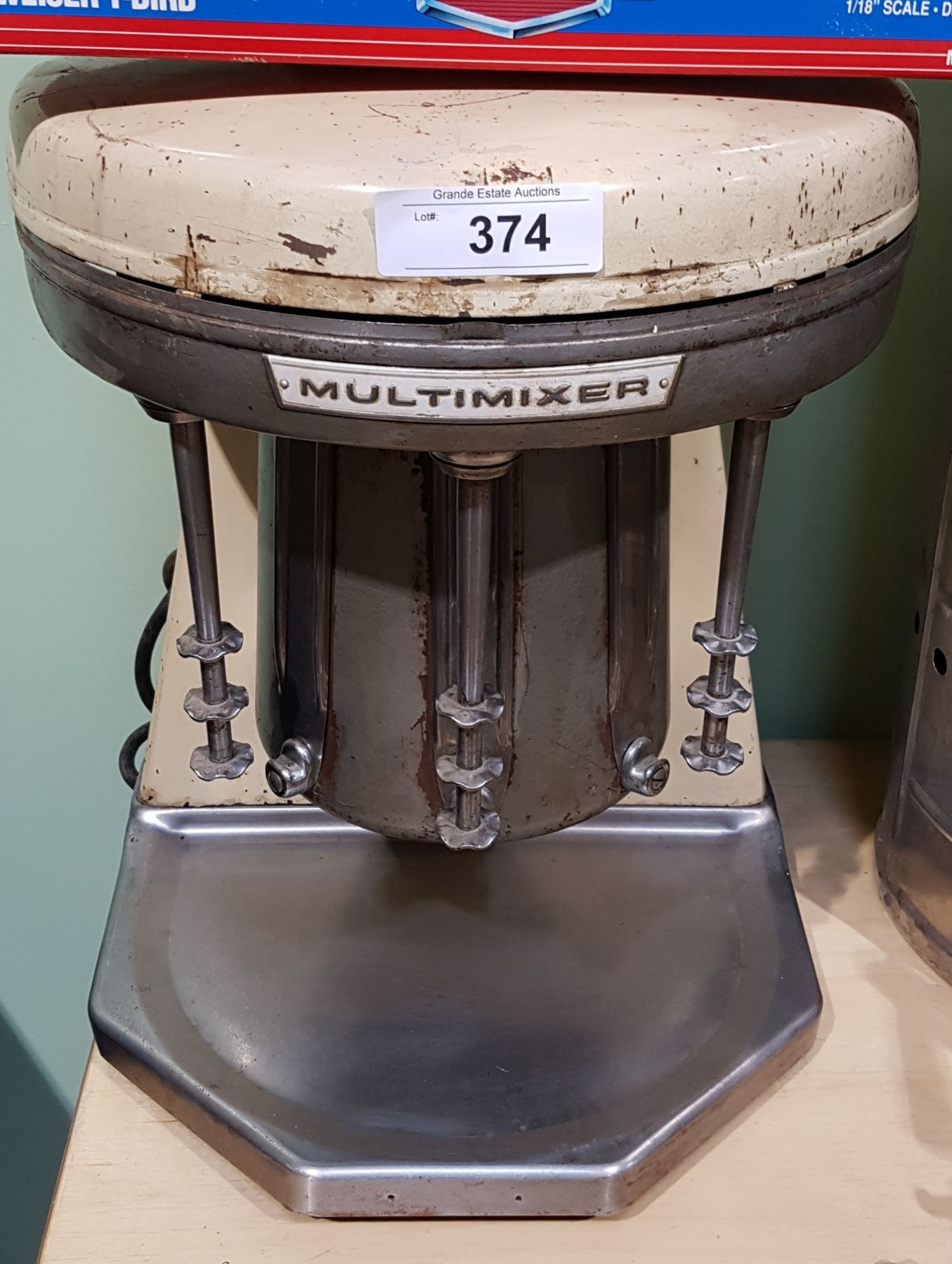 VINTAGE MULTIMIXER MILKSHAKE MACHINE