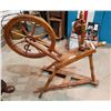 Image 1 : ANTIQUE SPINNING WHEEL