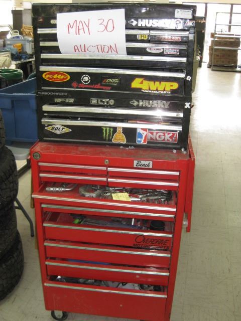 husky top and bottom tool box