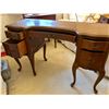 Image 3 : TRADITIONAL STYLE DRESSING TABLE - MINOR DAMAGE